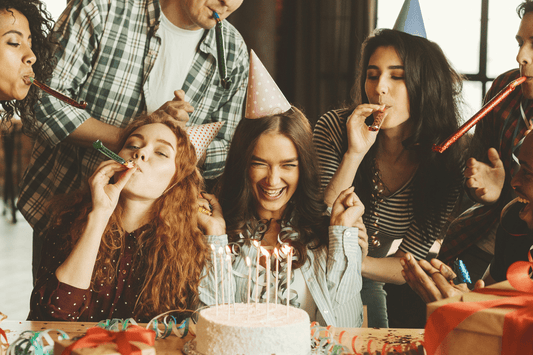 Make your friend’s day unforgettable with these birthday wishes - Footnotes Paper